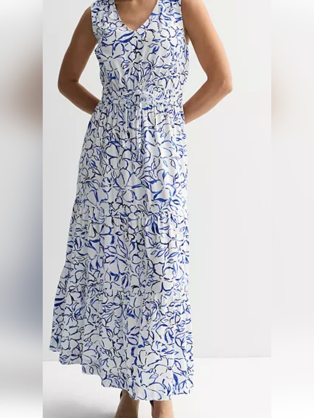 Blue & White Sleevless Floral Maxi Dress